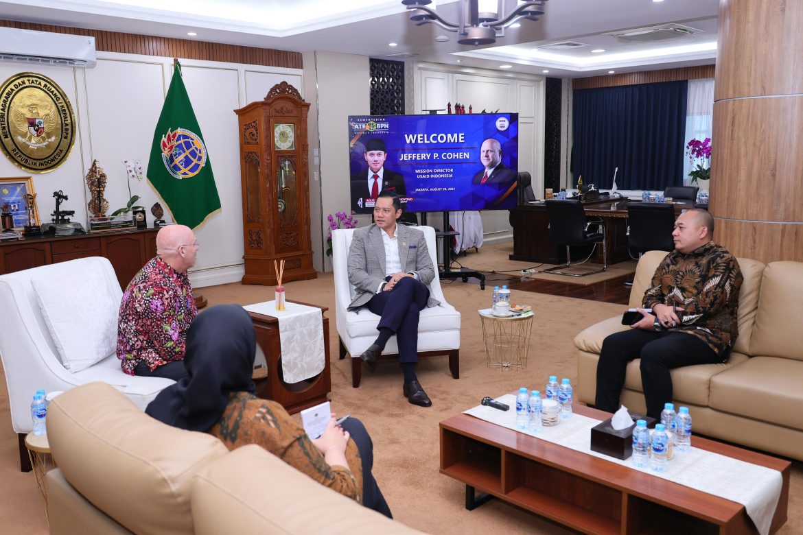 Pertemuan dengan USAID, Menteri AHY Bicara Target Pendaftaran Tanah dan Keberlanjutan Pembangunan Indonesia