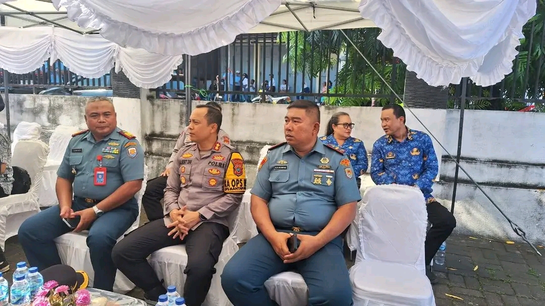Perwira Yonmarhanlan VIII Bitung, Mengikuti Rapat Pleno Terbuka Pengundian Dan Penetapan Nomor Urut Pasangan Calon Wali dan Wawali kota Bitung Tahun 2024, Bitung Sulawesi Utara