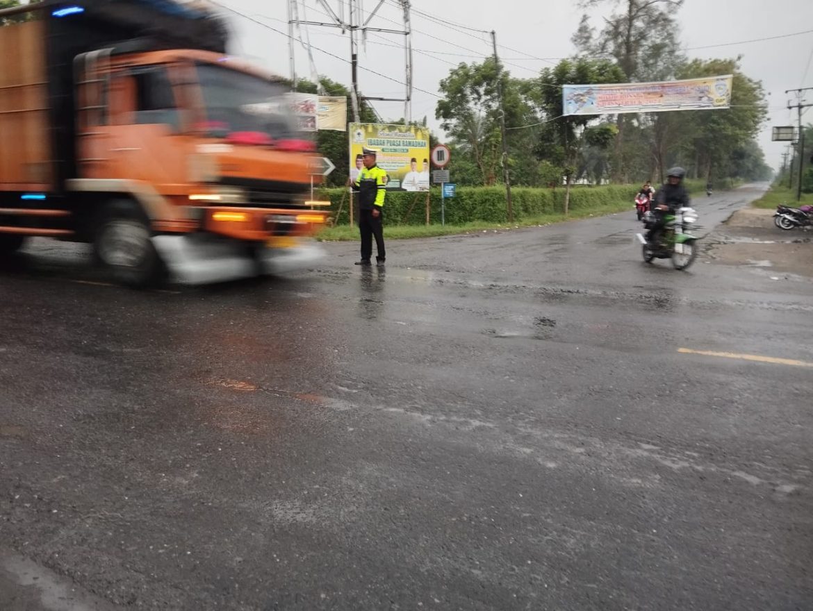 Sat Lantas Polres Batu Bara Cipta Kamseltibcar Lantas Pagi