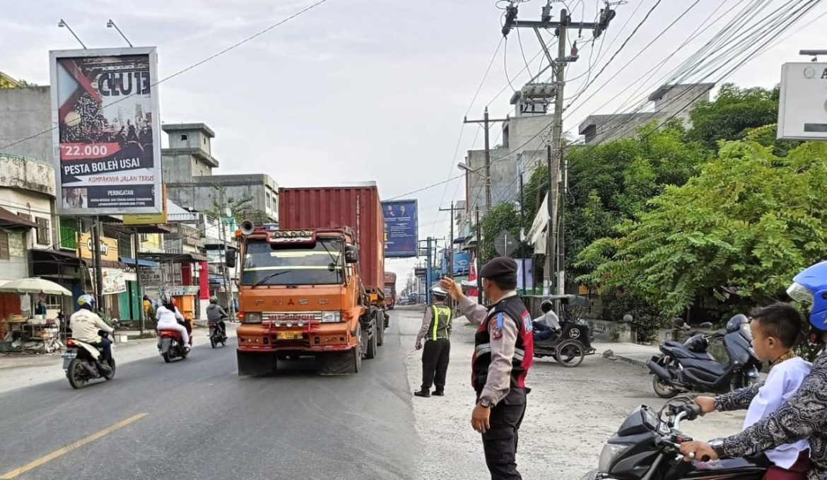 Sat Samapta Polres Batu Bara Laksanakan Strong Point Pagi