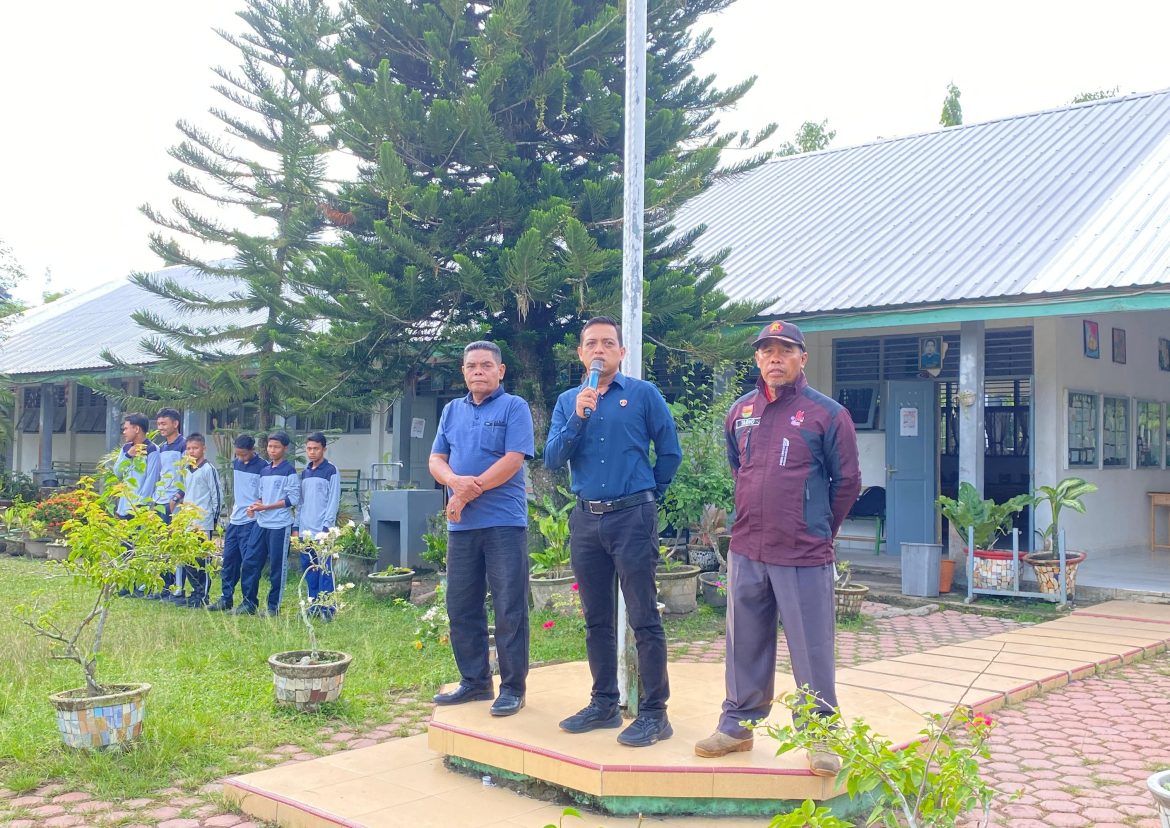 Polsek Dolok Masihul Gelar Police Go To School, Sampaikan Binluh Kamtibmas