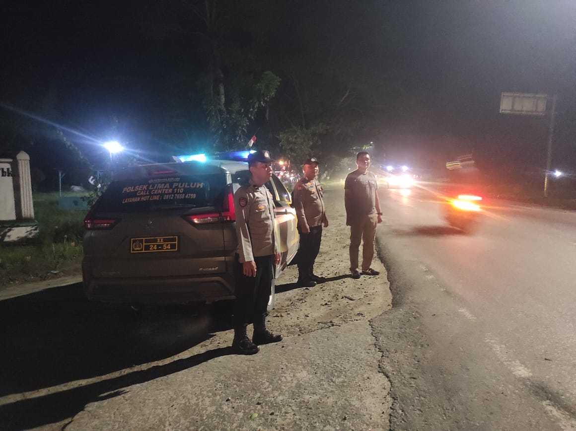 Polsek Lima Puluh Gelar Patroli Mobile Antisipasi Begal dan Balap Liar