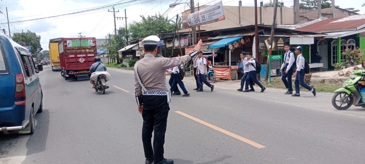 Optimalkan Pelayanan Masyarakat, Sat Lantas Polres Batu Bara Laksanakan Gatur Lalin