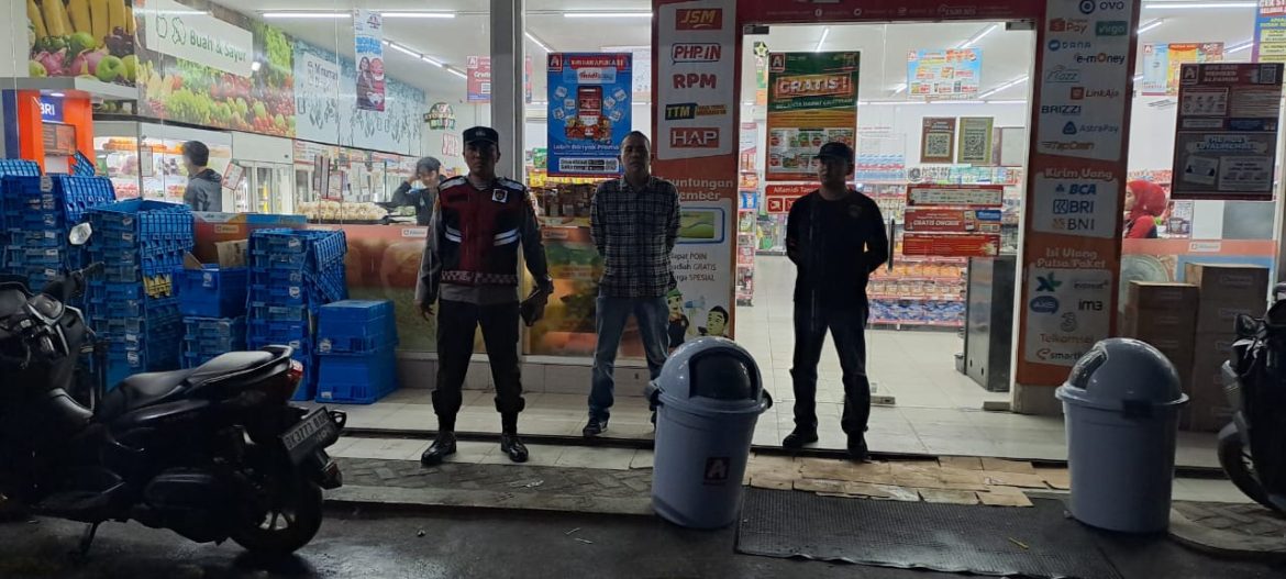 Polsek Labuhan Ruku Patroli Antisipasi Kejahatan Jalanan