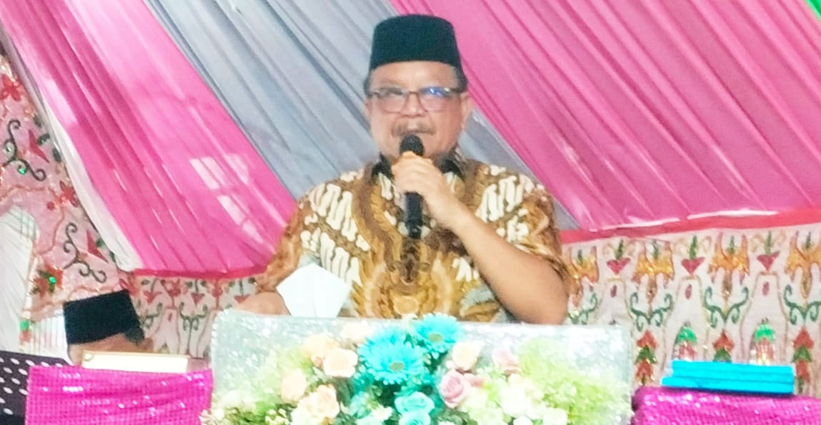 Wali kota Bitung Ir Maurits Mantiri MM Menghadiri Kegiatan syukuran Milad Ke 3 KKIG Huyula Rayon Wangurer Barat Kota Bitung, Sulawesi Utara