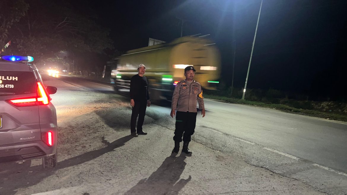 Patroli Mobile Polsek Lima Puluh Antisipasi Geng Motor dan Begal