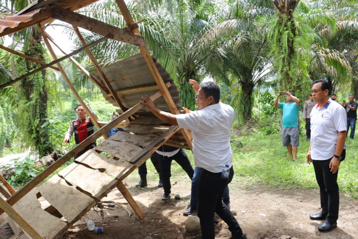 Polres Tebing Tinggi Gerebek Sarang Narkoba