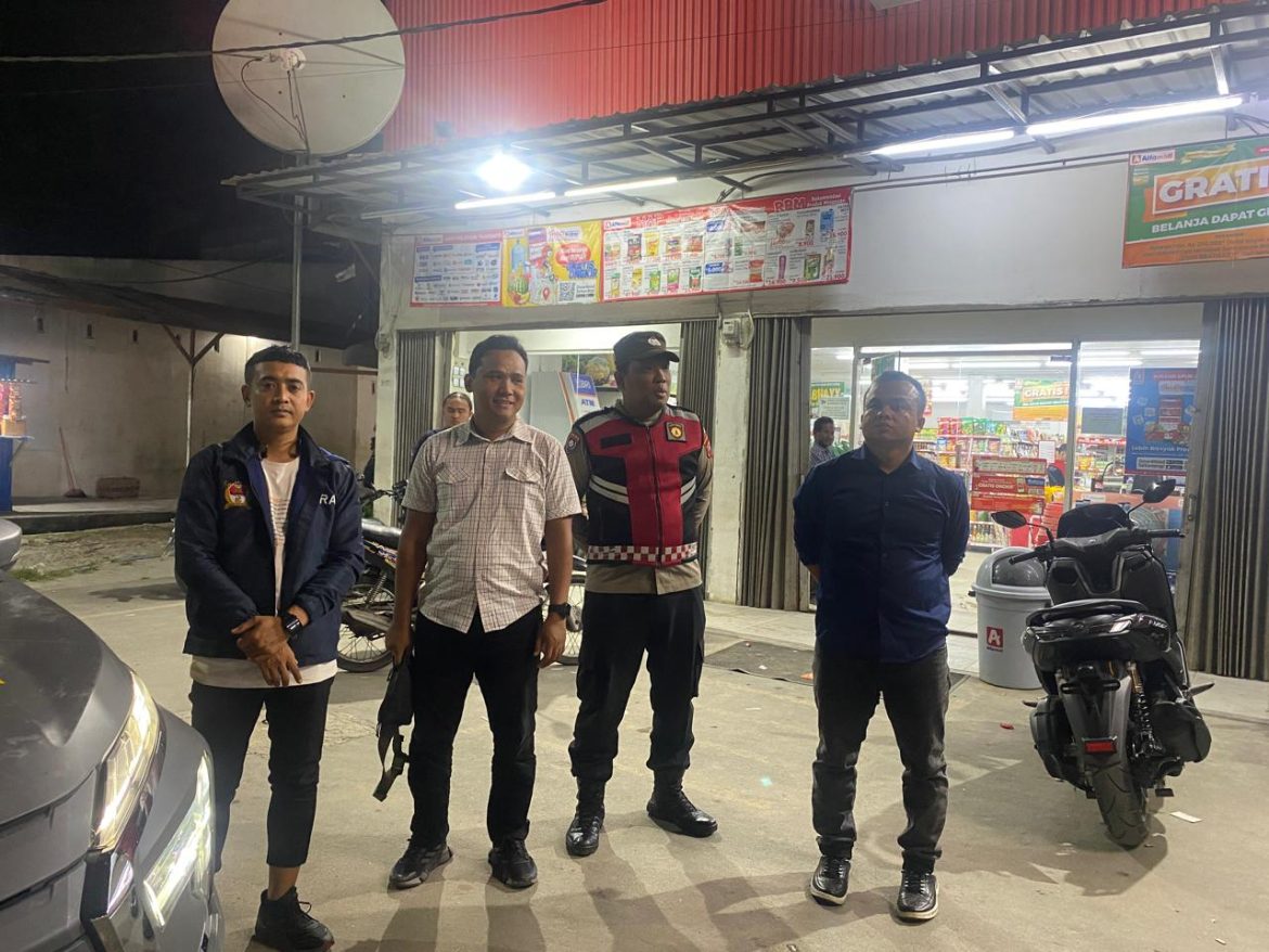 Personil Polsek Labuhan Ruku Antisipasi Gangguan Kamtibmas Lewat Patroli Mobile