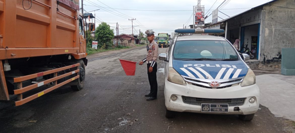 Sat Lantas Polres Batu Bara Pastikan Arus Lalulintas Lancar