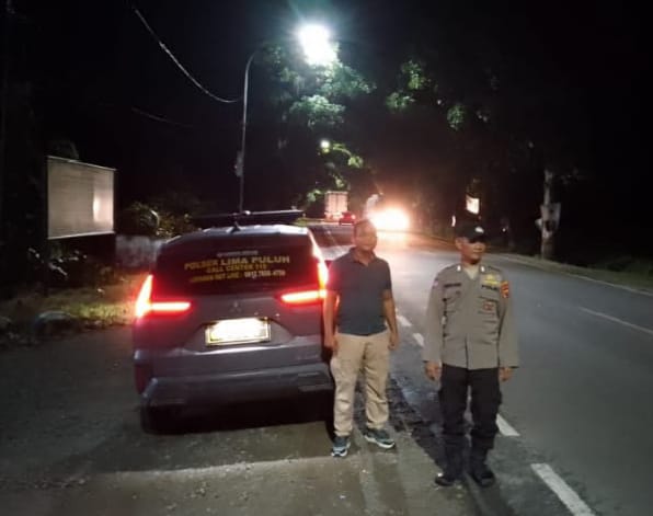 Antisipasi Kejahatan, Polsek Lima Puluh Laksanakan Patroli Mobile