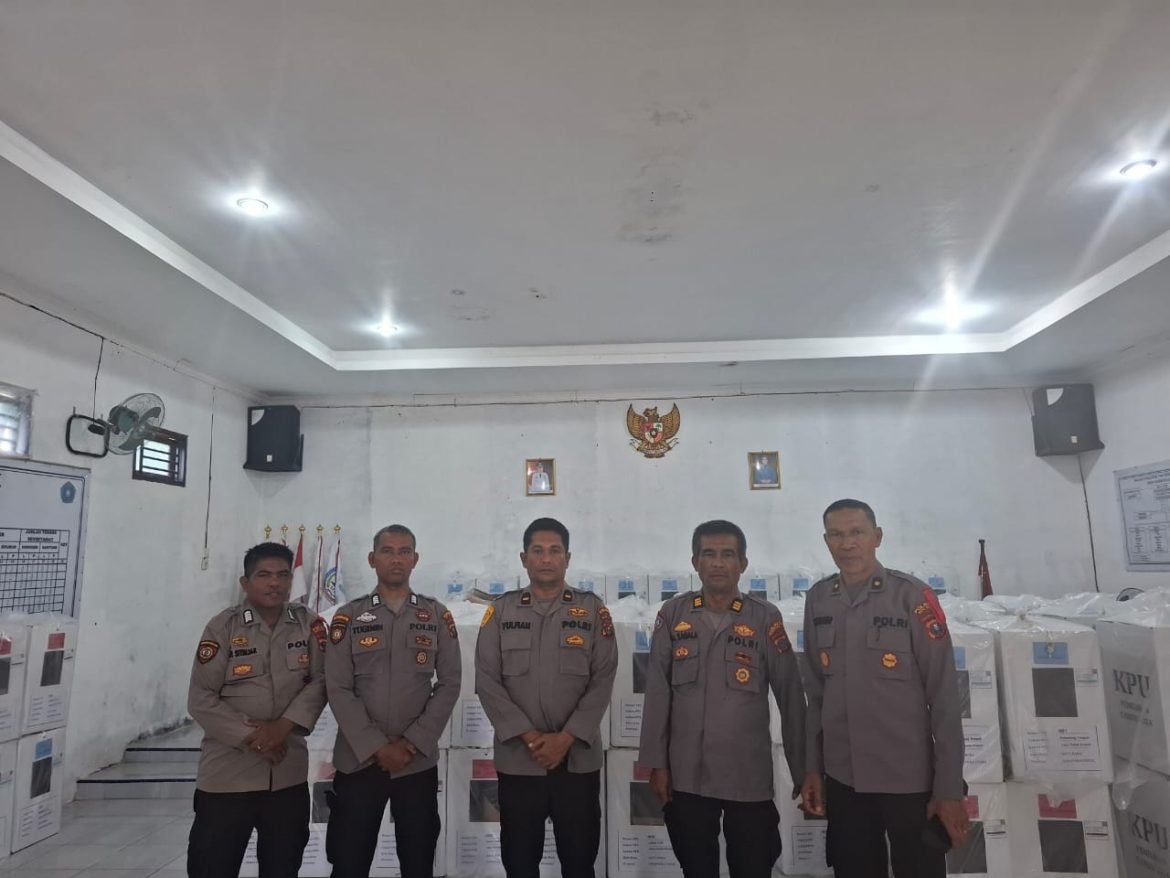 Polres Batu Bara Pengawalan dan Pengamanan Pergeseran Kotak Suara Pilkada 2024