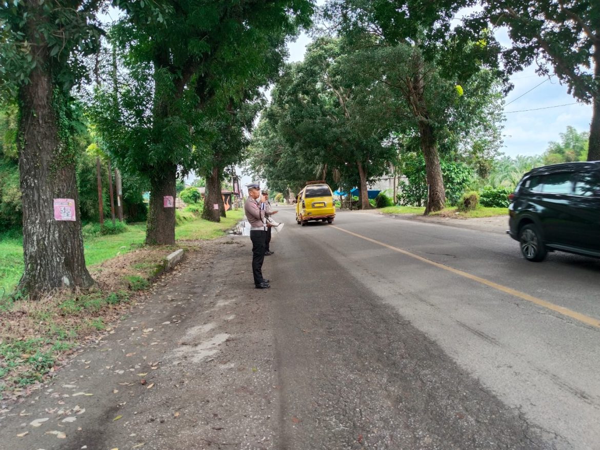 Sat Lantas Polres Tebing Tinggi Penerangan Keliling dan Edukasi Pengguna Jalan