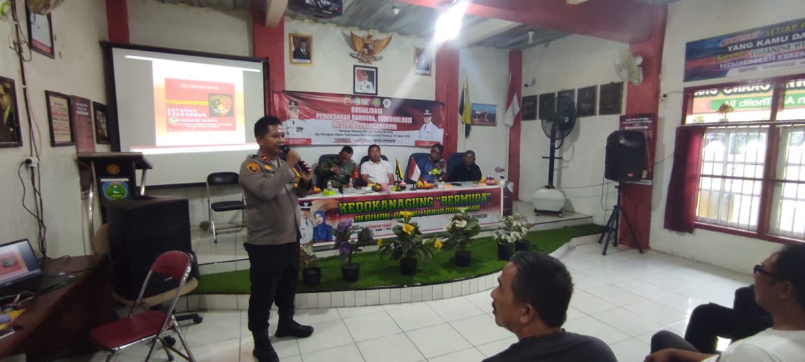Bentengi Masyarakat Pedesaan Dari Kasus Narkoba dan Judol Kapolsek Kedokan Bunder Lakukan Sosialisasi