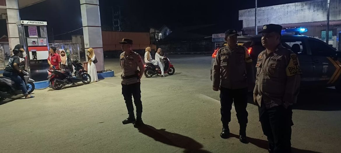 Polsek Lima Puluh Patroli Mobile Cegah Aksi Geng Motor