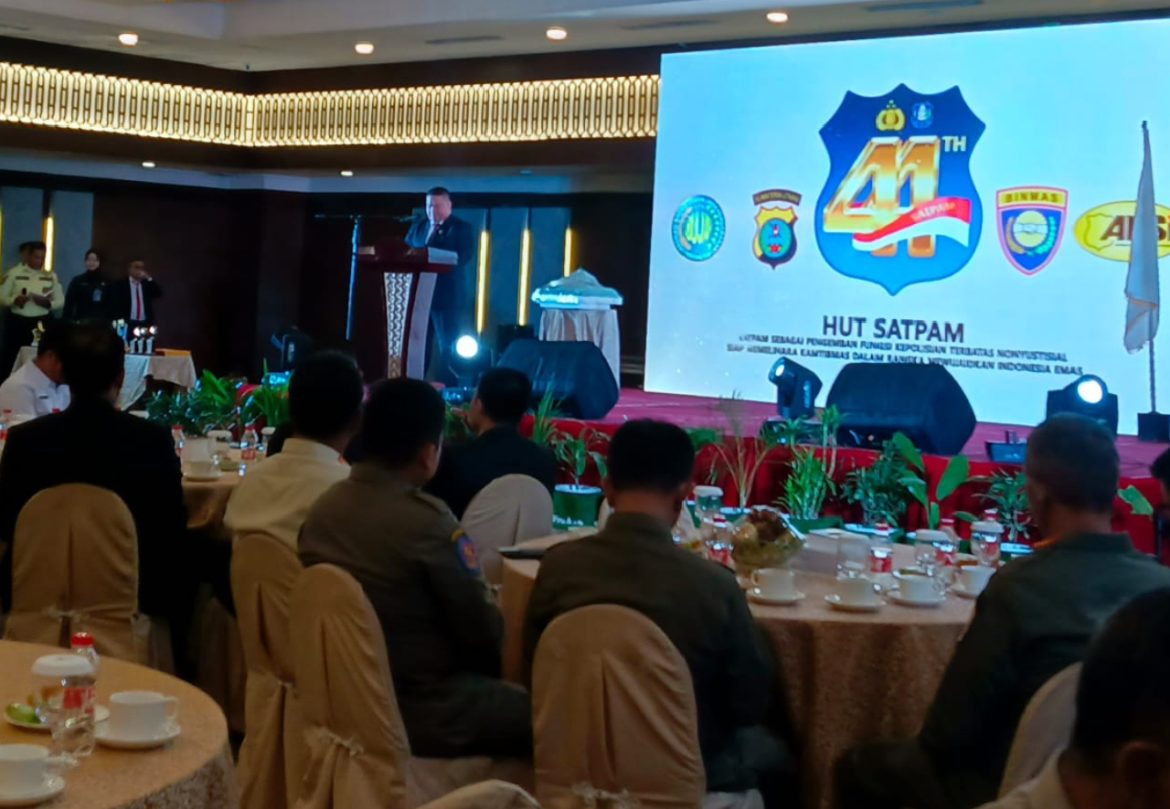 Sat Binmas Polres Tebing Tinggi Hadiri HUT Satpam Ke-44 di Medan