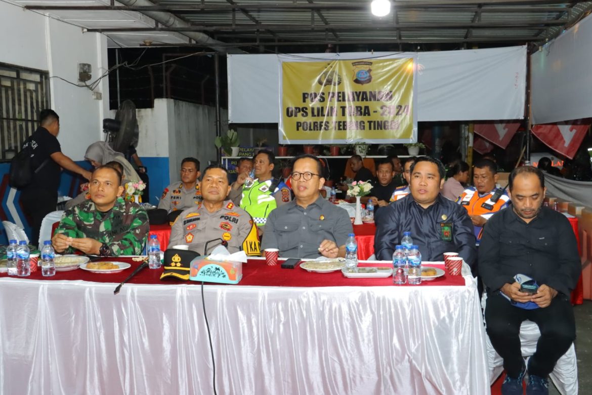 Kapolres Tebing Tinggi Zoom Meeting Pemantauan Kamtibmas Malam Tahun Baru 2025