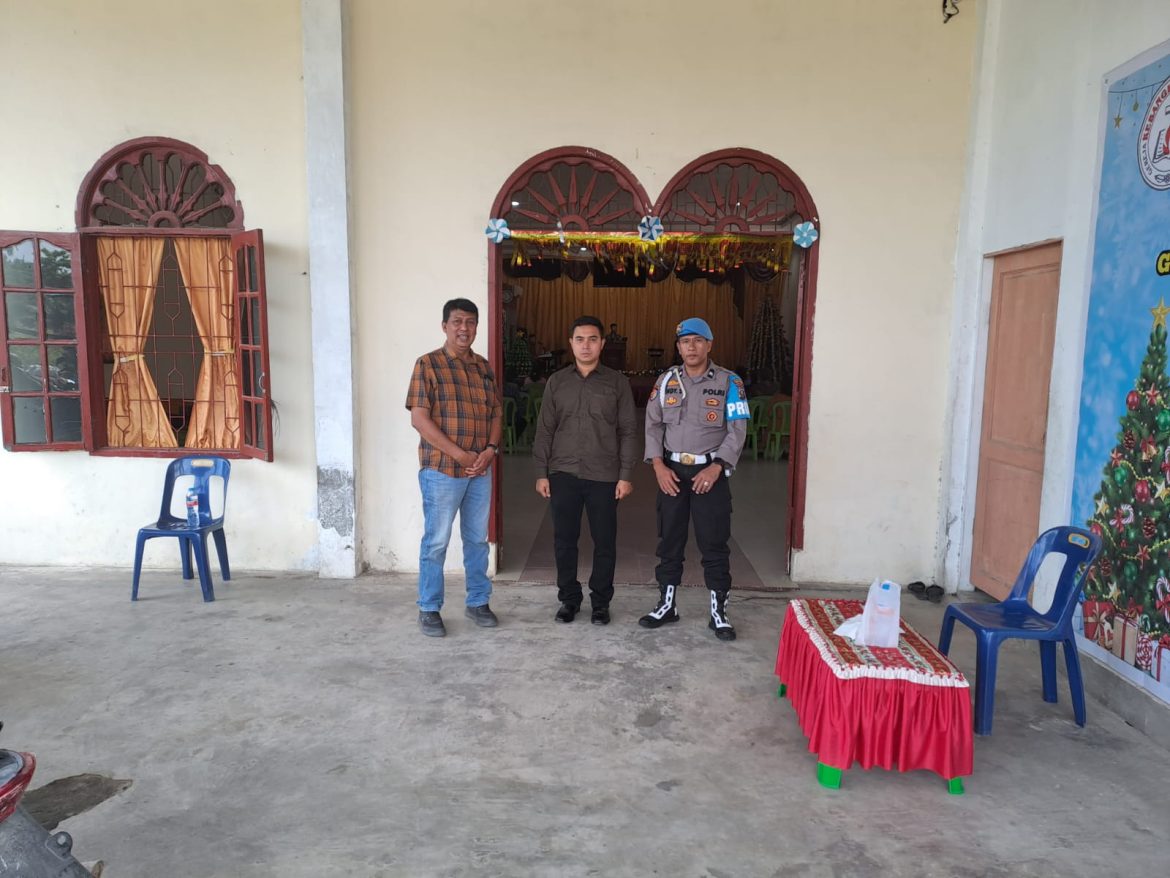Pengamanan Ibadah Tahun Baru 2025 di Gereja Wilayah Polres Tebing Tinggi Berlangsung Aman