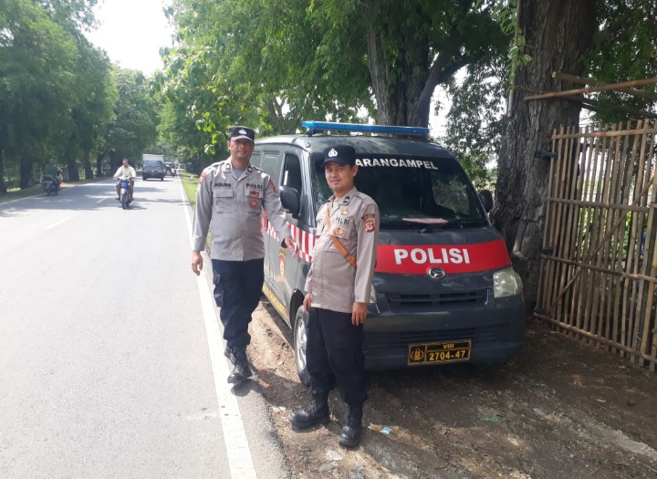 Polsek Karangampel Gelar Patroli Rutin, Antisipasi C-3 dan Tawuran