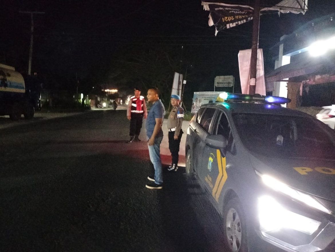 Cegah Gangguan Kamtibmas, Polsek Lima Puluh Giat Patroli Mobile