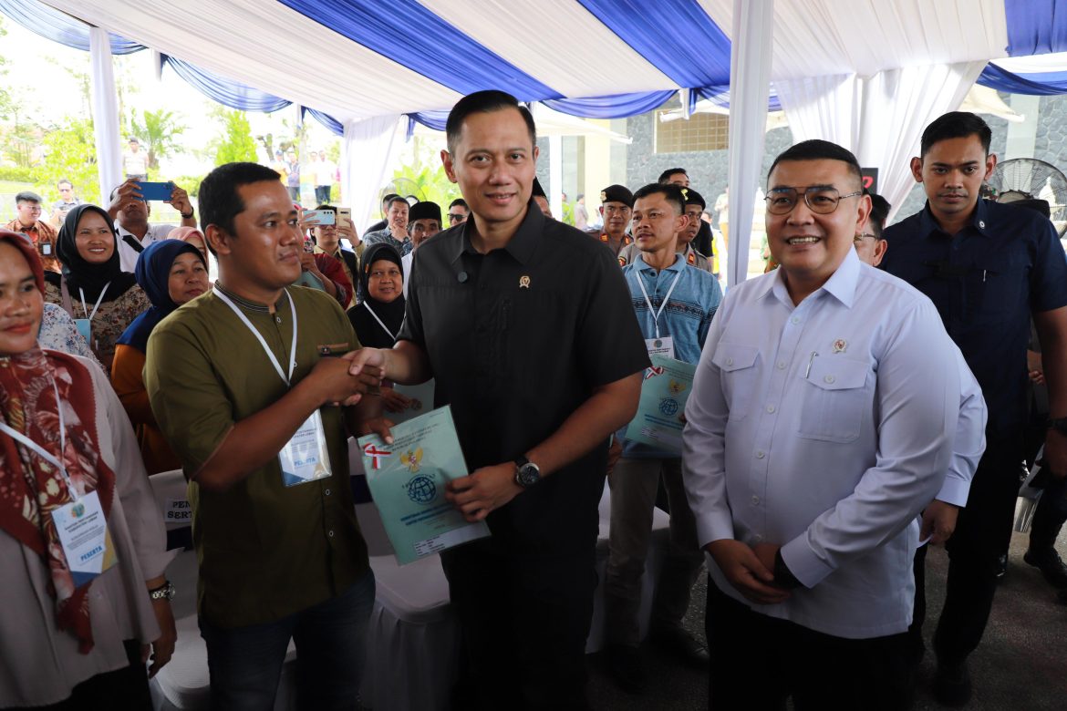 Percepat Sertipikasi Tanah Wakaf dan Rumah Ibadah di Indonesia, Wamen Ossy: Bentuk Tanggung Jawab Negara dalam Menjamin Kekuatan Hukum Rumah Ibadah