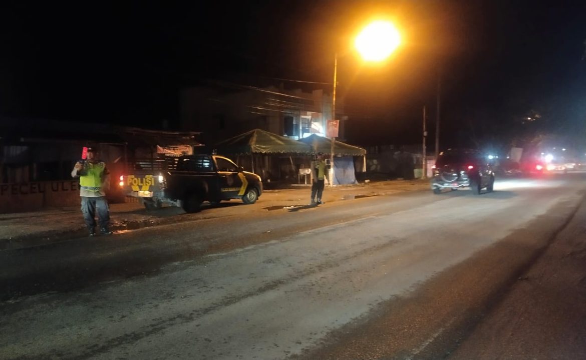 Polsek Padang Hulu Tingkatkan Keamanan Melalui Patroli Blue Light