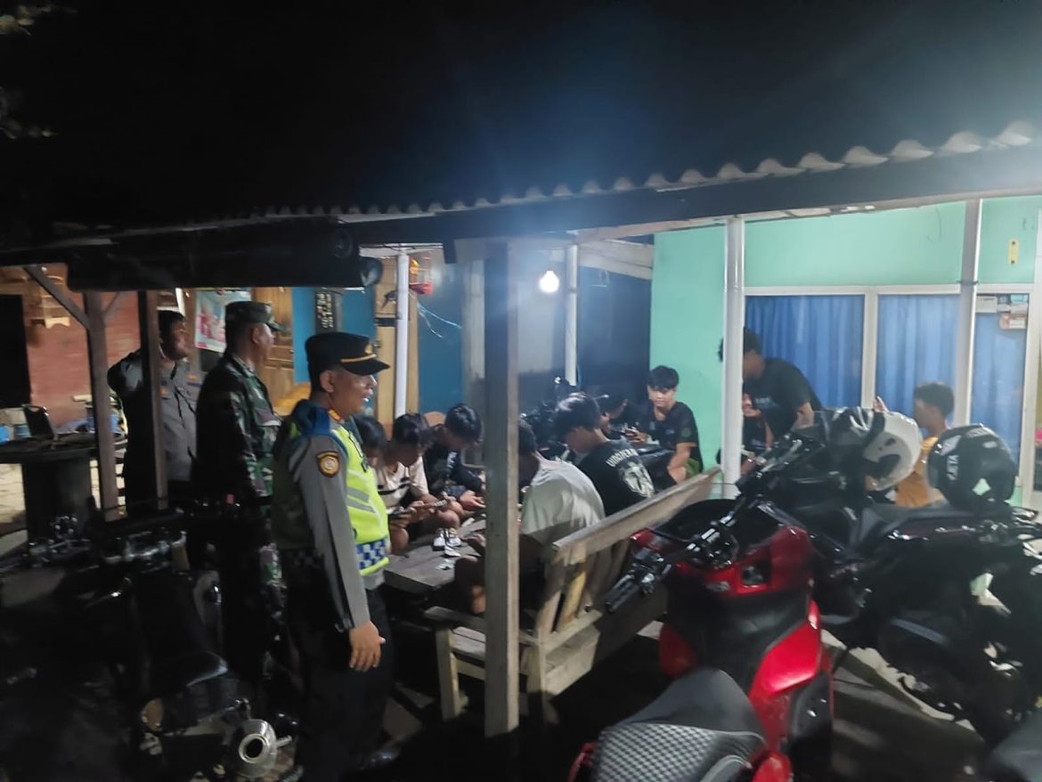 Antisipasi Tindak Kejahatan Malam Hari, Polsek Balongan Rutin Laksanakan Patroli KRYD