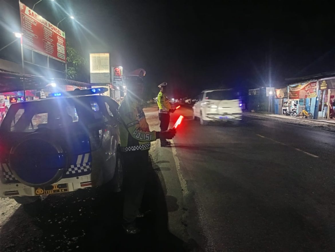 Sat Lantas Polres Batu Bara Patroli Blur Light Disejumlah Lokasi