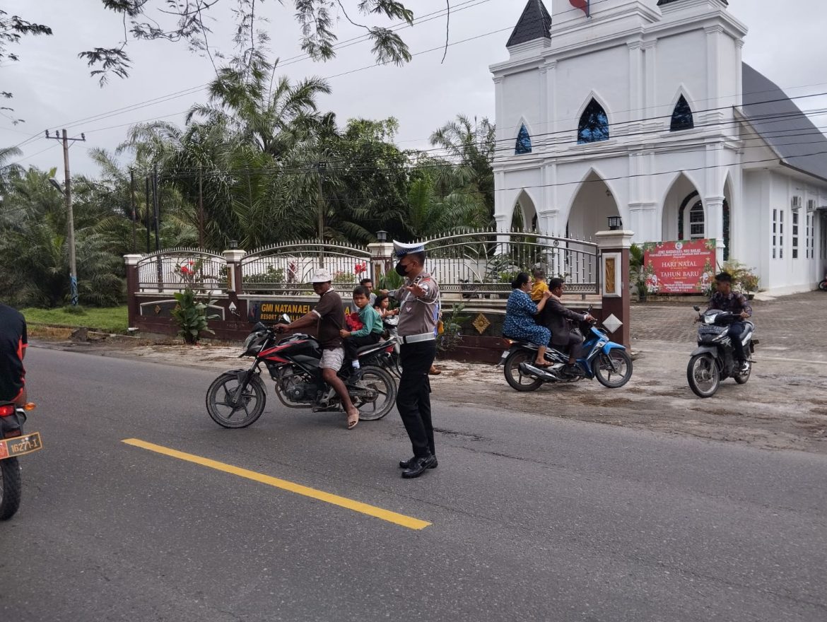 Sat Lantas Polres Batu Bara Patroli dan Pengamanan Ibadah Minggu