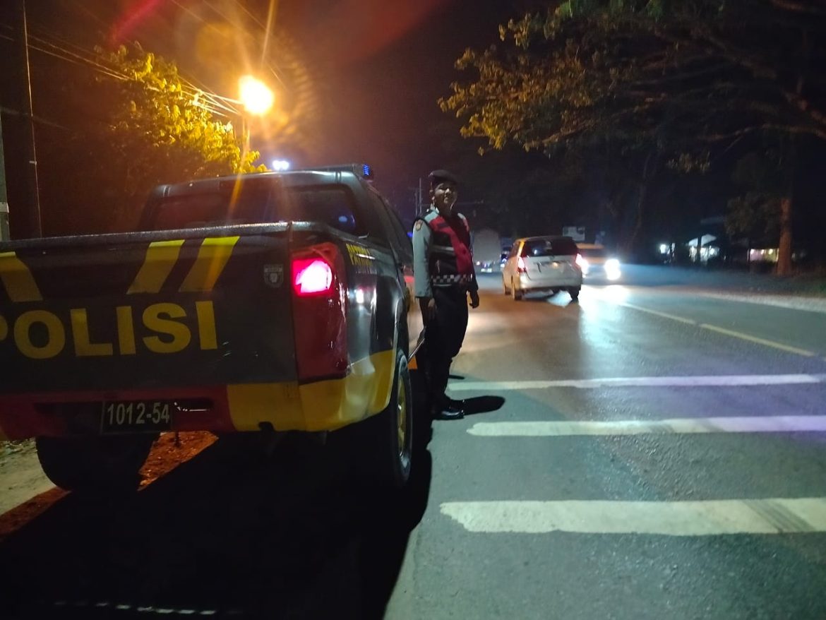 Sat Samapta Polres Batu Bara Laksanakan Patroli Kota Presisi Blue Light