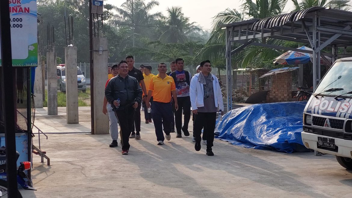 Kapolres Batu Bara Gelar Jalan Sehat, Pererat Silaturahmi dengan Jajaran