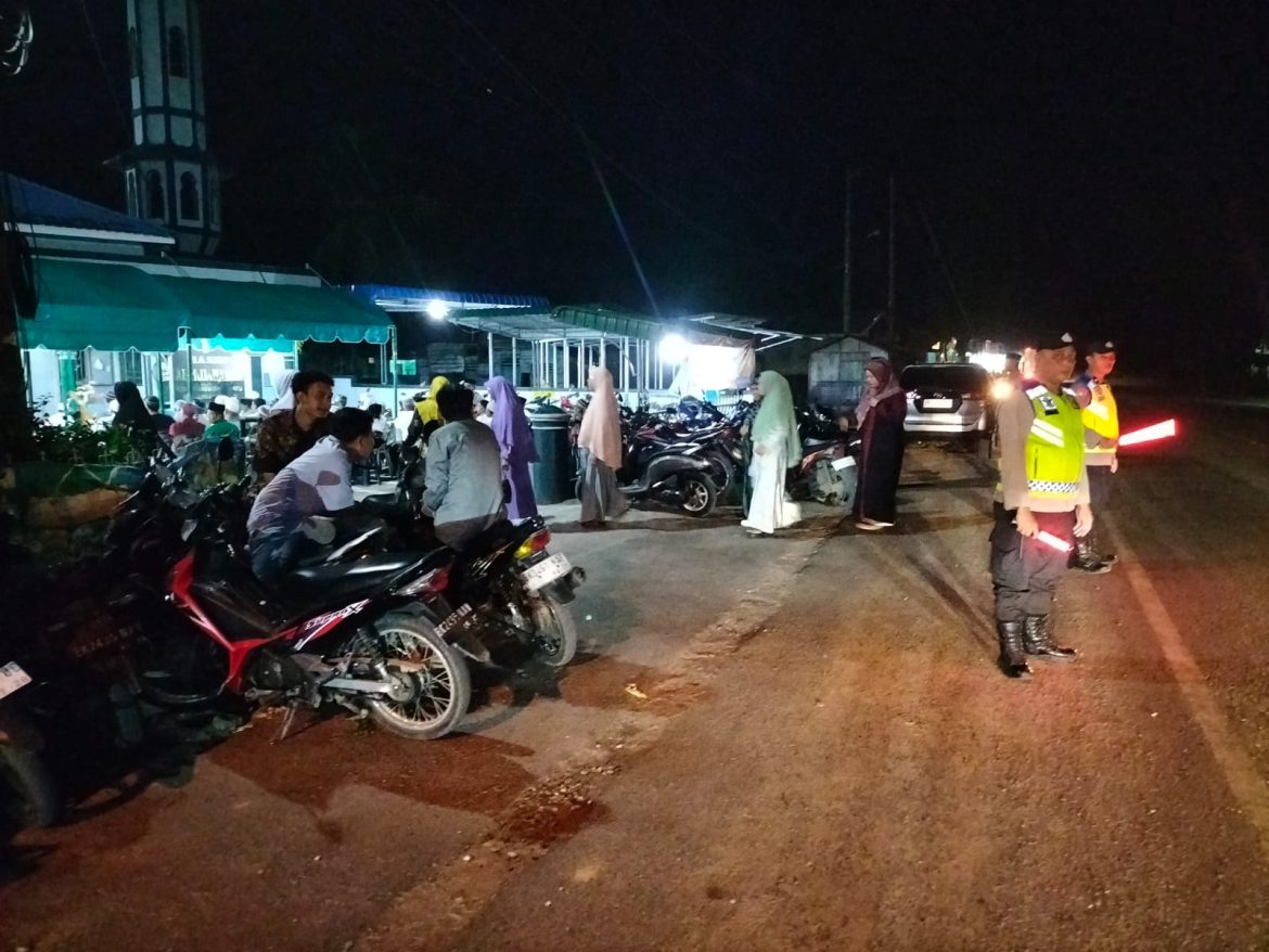 Polsek Padang Hulu Pengamanan Isra Miraj di Mesjid Al Mujahadah