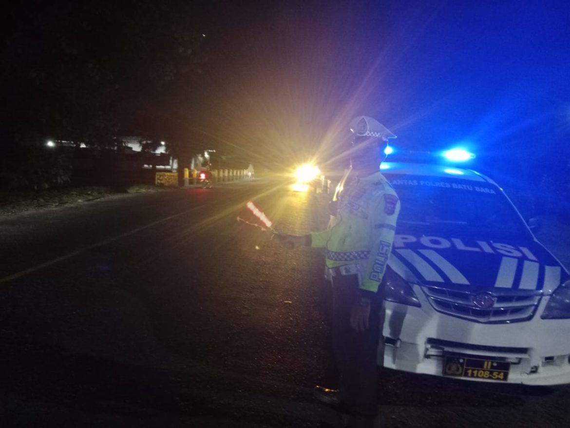Sat Lantas Polres Batu Bara Patroli Blue Light di Lokasi Rawan Kemacetan
