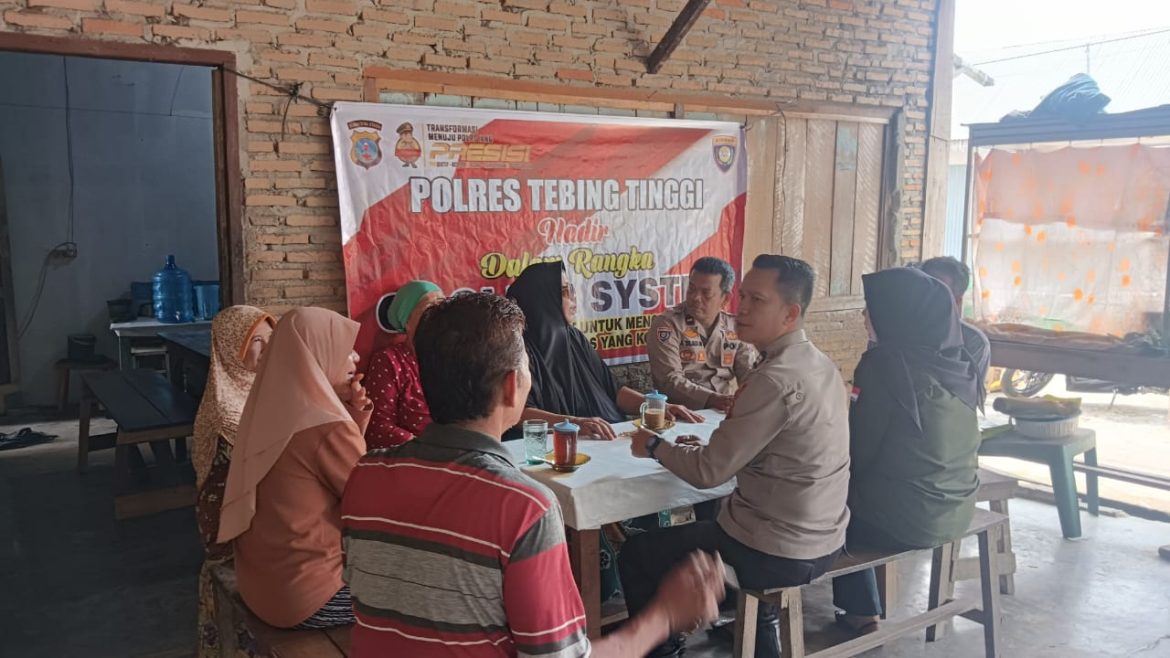Cipta Kondusifitas Kamtibmas , Polres Tebing Tinggi Cooling System di Jalan Simalungun