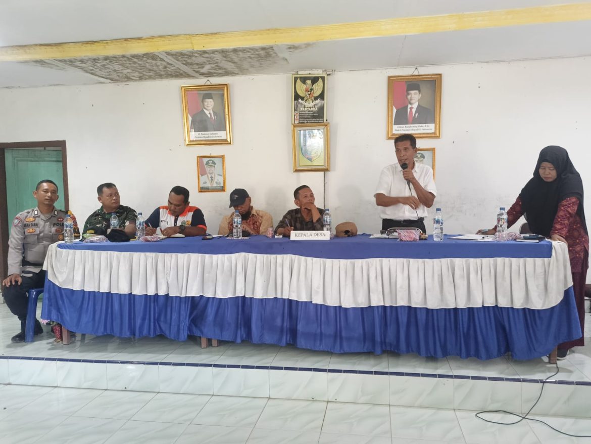 Bhabinkabmas Polsek Indrapura Laksanakan Musyawarah Penyusunan Pola Tanam