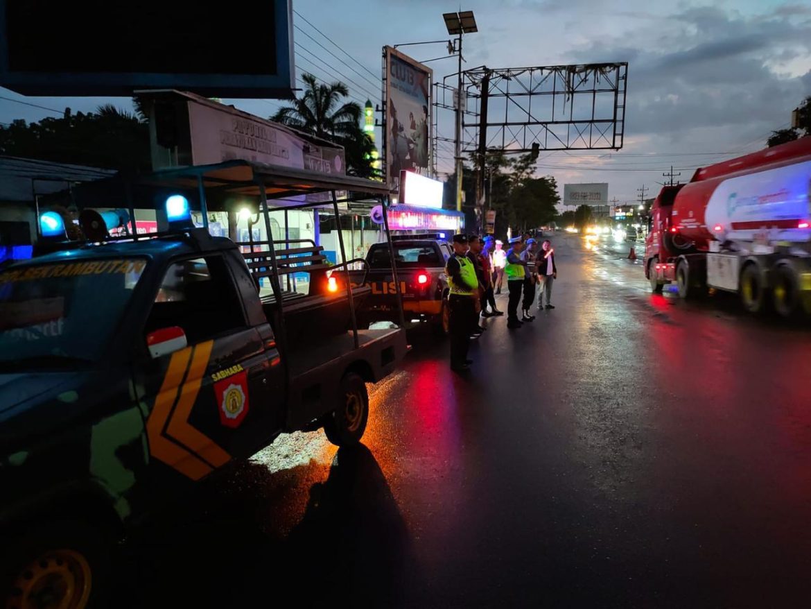 Jaga Kamtibmas, Polres Tebing Tinggi Laksanakan Patroli Asmara Subuh