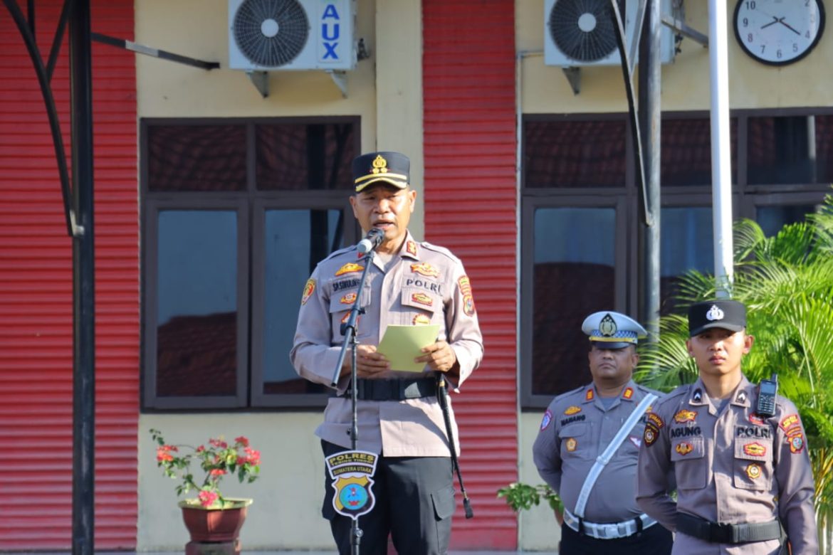 Polres Tebing Tinggi Gelar Upacara Bulanan, Kapolres Tekankan Pengamanan Ramadhan