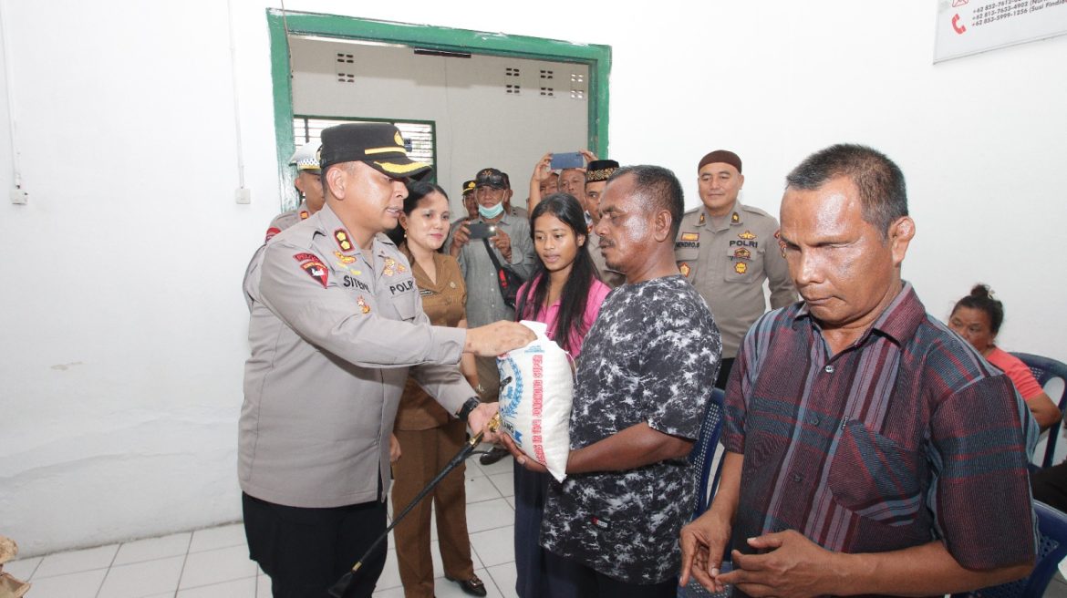 Berkah Ramadhan, Kapolres Sergai Beri Tali Asih dan Sembako di UPTD Sosial Tuna Netral dan Tuna Daksa
