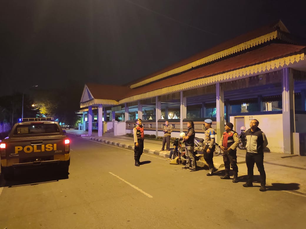 Jaga Kamtibmas Bulan Ramadhan, Polres Tebing Tinggi Patroli Asmara Subuh