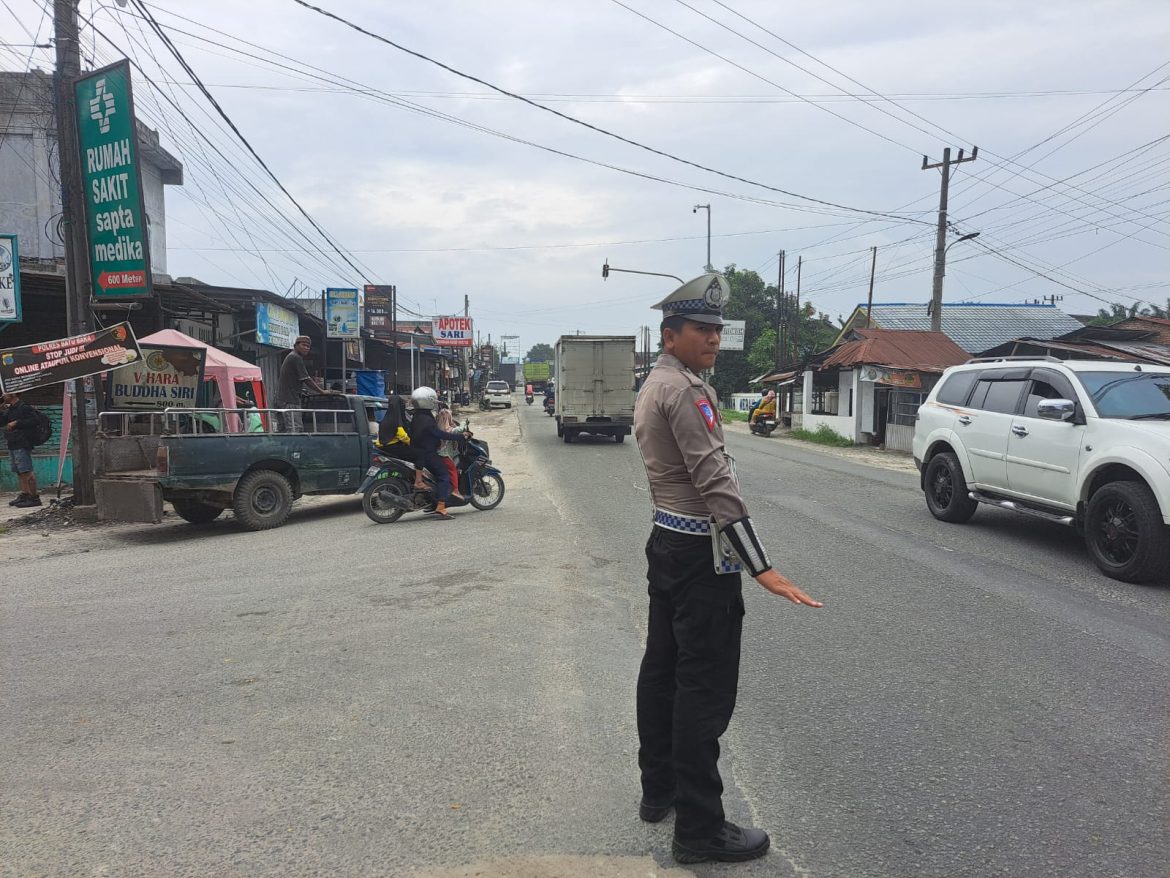 Sat Lantas Polres Batu Bara Gelar Pengaturan Arus Lalulintas
