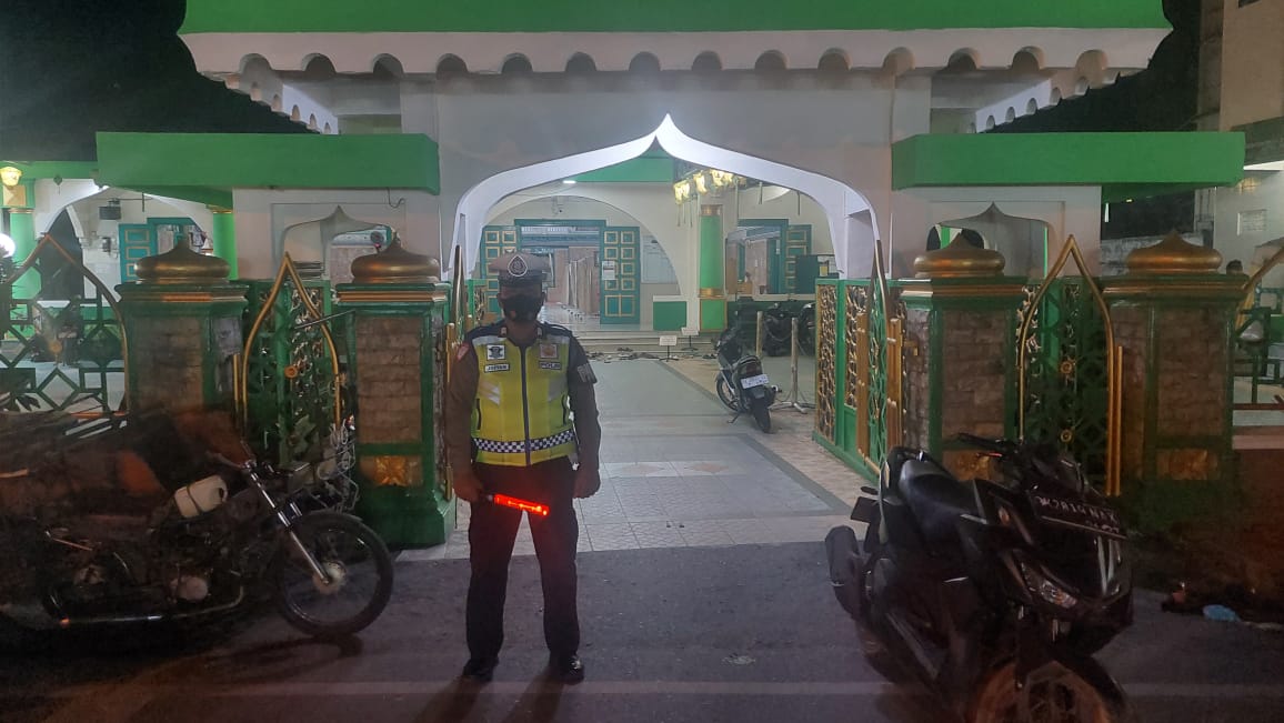 Jaga Keamanan Ramadhan, Polres Tebing Tinggi Gelar Patroli Sholat Tarawih