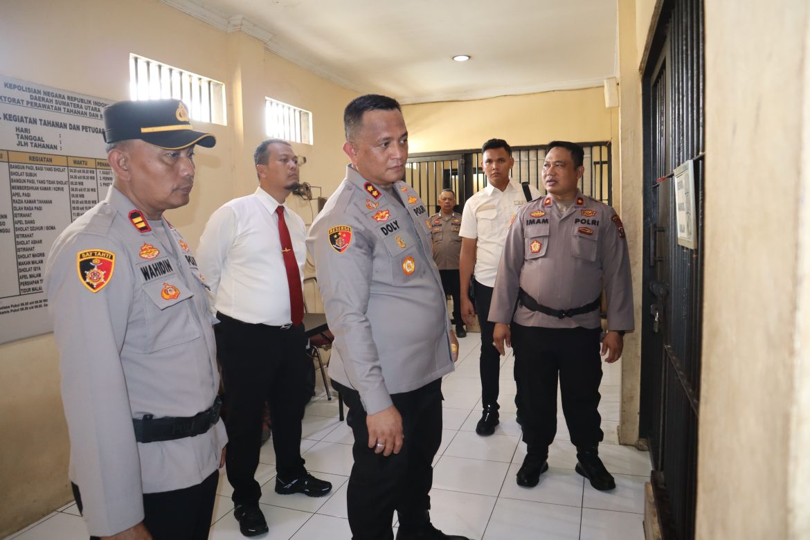 Usai Sertijab, Kapolres Batu Bara AKBP Doly Nelson H.H Nainggolan, S.H, M.H Sidak Ruangan Satker