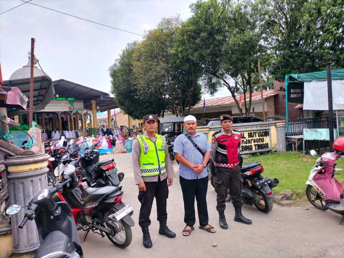 Polres Tebing Tinggi Kawal Sholat Idul Fitri di Beberapa Tempat