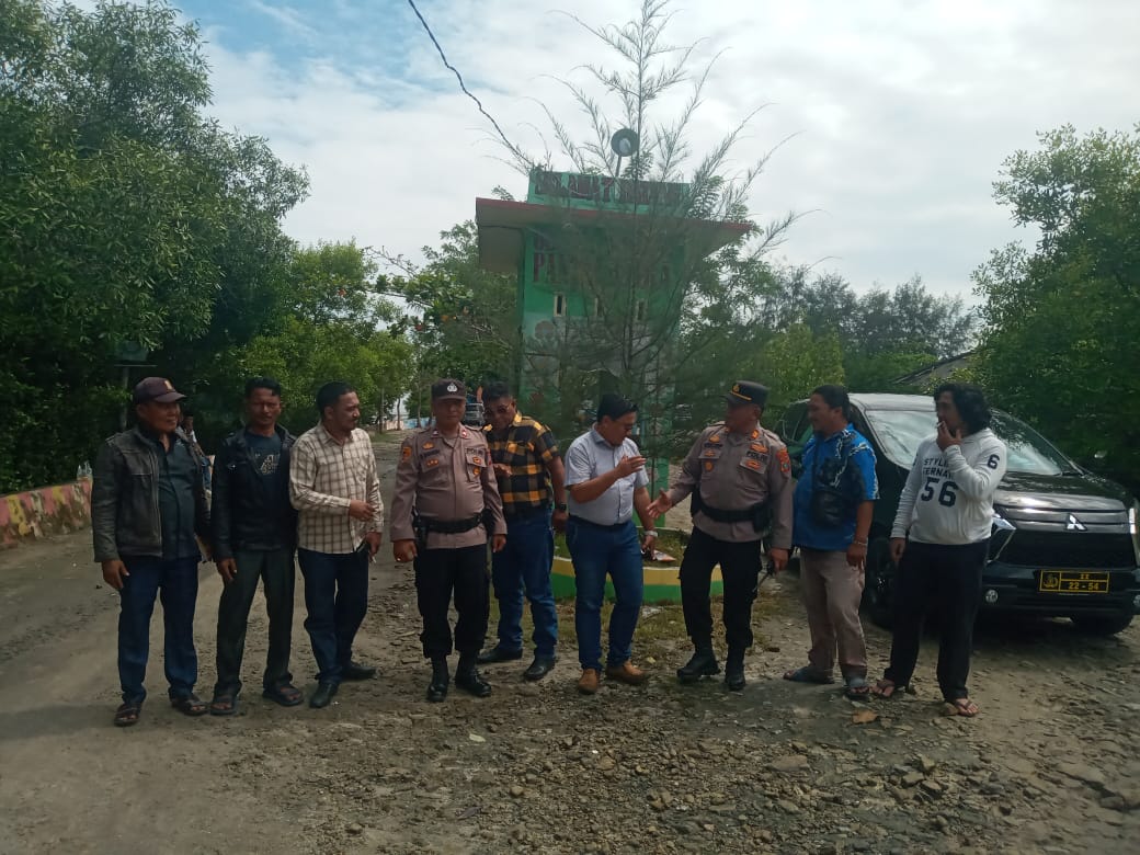 Libur Lebaran Kapolsek Labuhan Ruku AKP Cecep Suhendra Pimpinan Pengamanan Objek Wisata