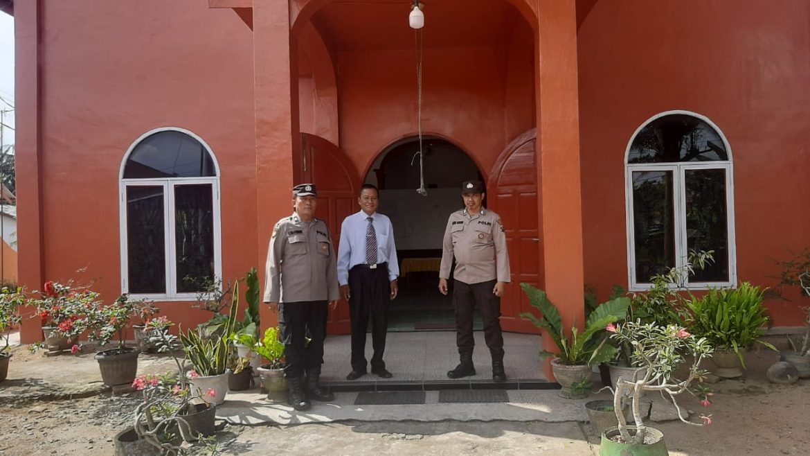 Polsek Tebing Tinggi Patroli dan Pengamanan Gereja, Ibadah Berlangsung Aman