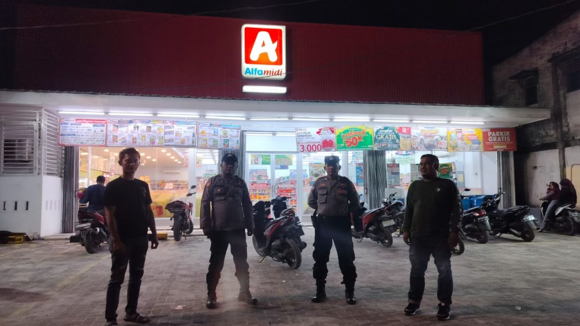 Pastikan Kamtibmas Aman, Personil Polsek Medang Deras Gelar Patroli Mobile