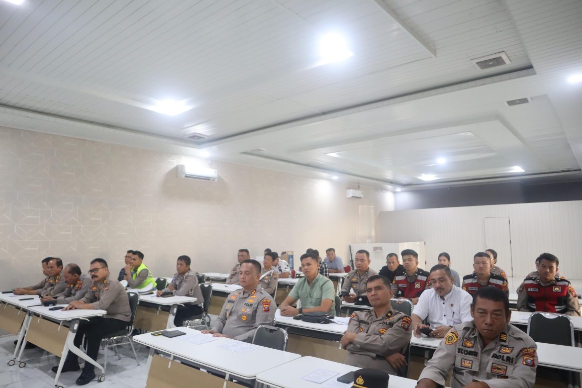 Binrohtal Polres Batu Bara Perkuat Keimanan Personil Menjalankan Tugas
