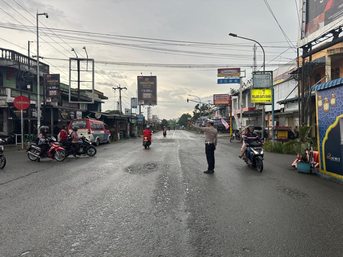 Sat Lantas Polres Batu Bara Gatur Lalin Disejumlah Ruas Jalan