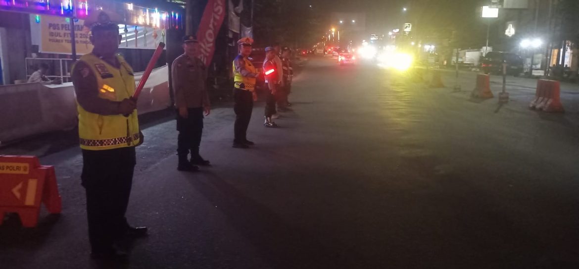 Polres Tebing Tinggi Patroli Blue Light, Pastikan Situasi Kamtibmas Aman Diakhir Pekan