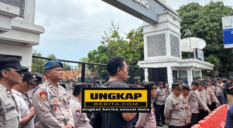 Polres Indramayu Amankan Aksi Damai PPPI di Kantor Bupati dan DPRD