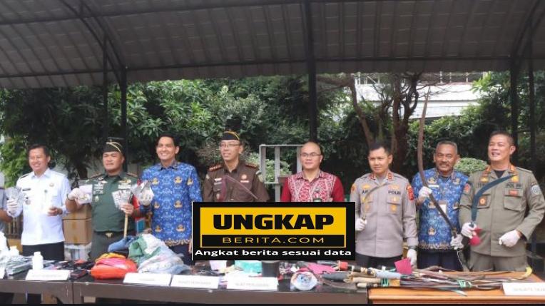 Kapolres Indramayu Hadiri Pemusnahan Barang Bukti Yang Telah Berkekuatan Hukum Tetap